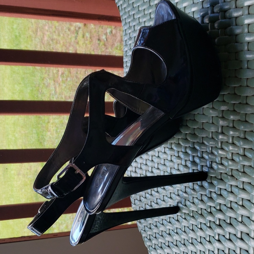 Davinci Black Opened Toe Platform Heels - image 3